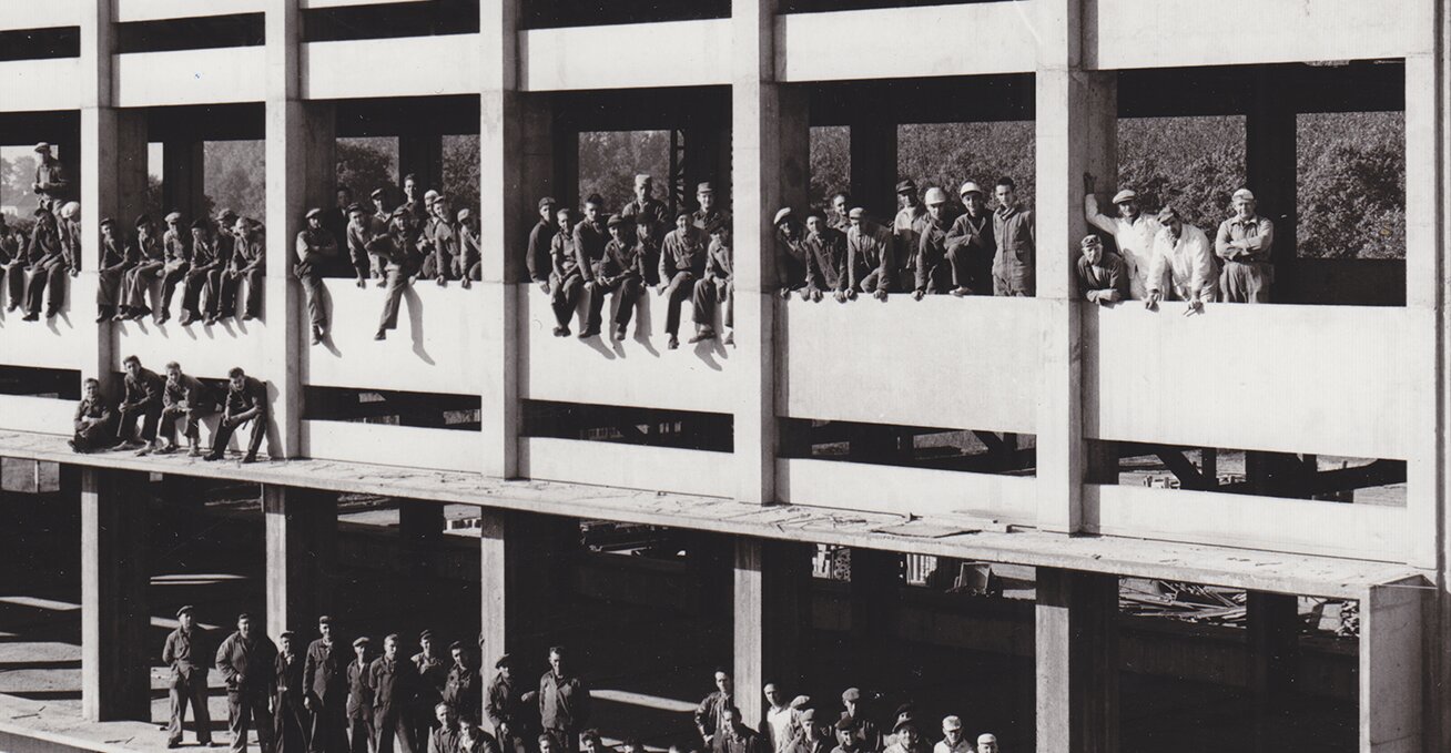 Building in a Transforming Society. An Exploration of the Dynamic Interplay Between Construction Workers and Contractors in Post-war Belgium 1944-1980